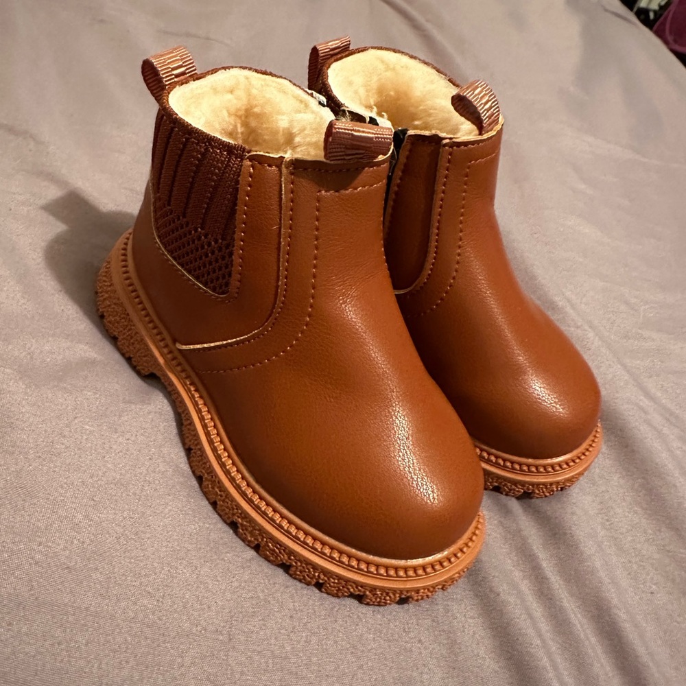 Toddler Winter Boots From SHEIN never used